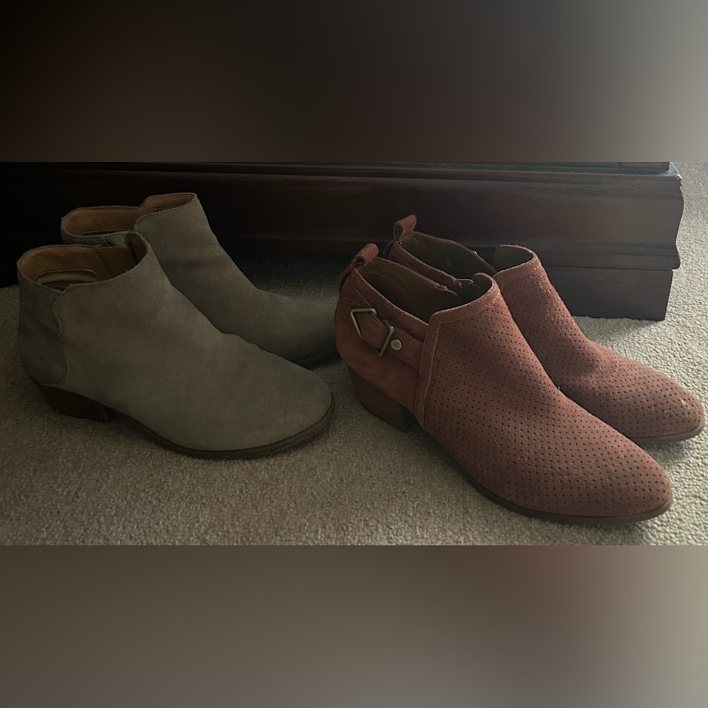 2 pairs of leather ankle boots!